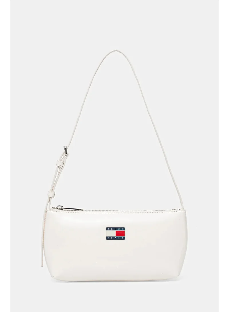 TOMMY JEANS Must Shoulder Bag